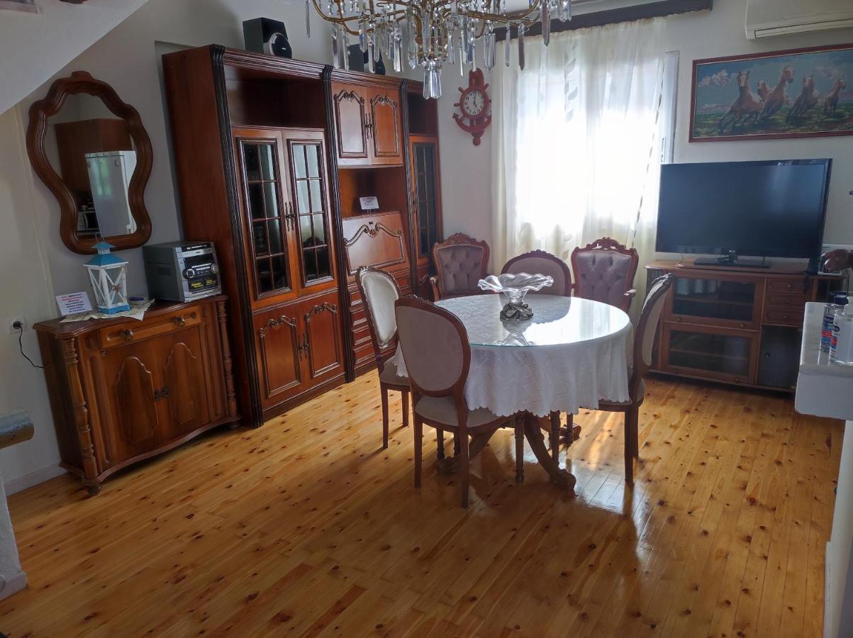 Villa Hospitality Nikiána Kültér fotó