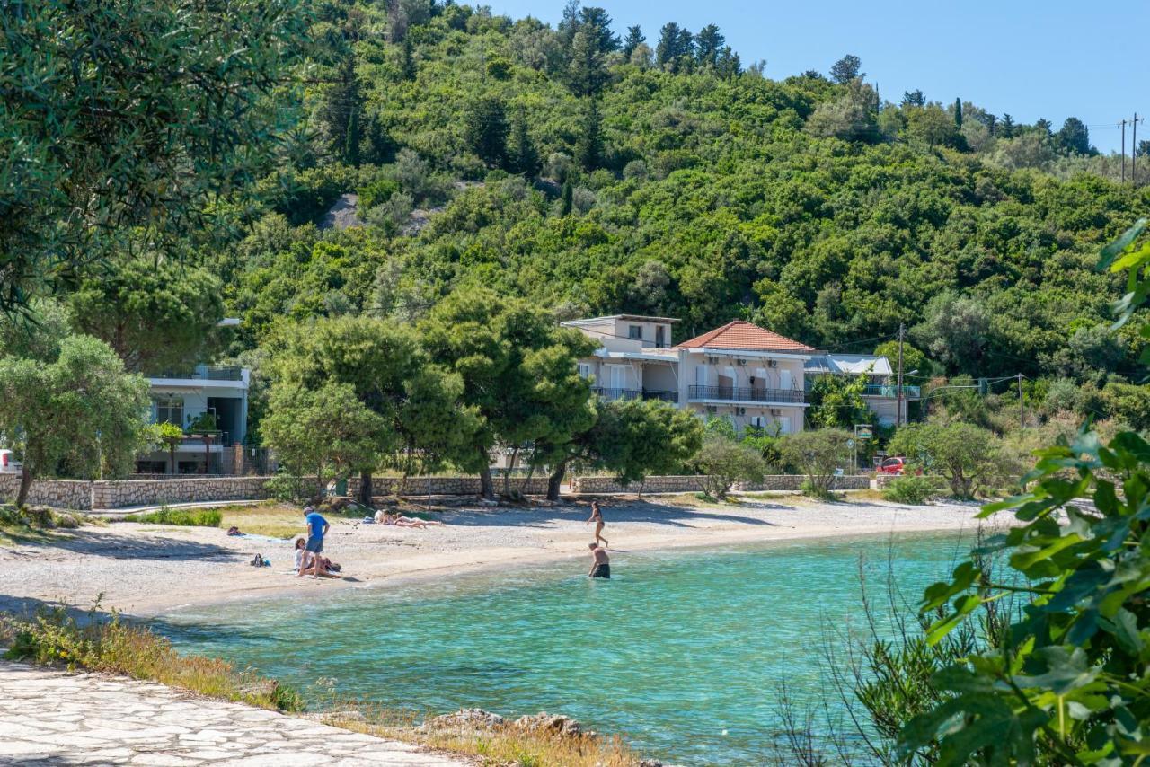 Villa Hospitality Nikiána Kültér fotó